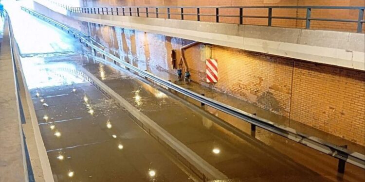 subterraneo calle Torrelaguna inundado