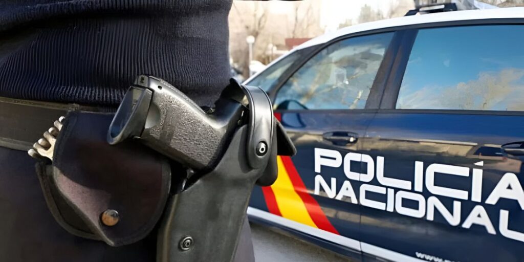 vehiculo policia nacional
