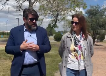 VOX acusa a Ayuso de “regalar” la sanidad a inmigrantes mientras los vecinos de El Olivar y Las Sedas no tienen Centro de Salud