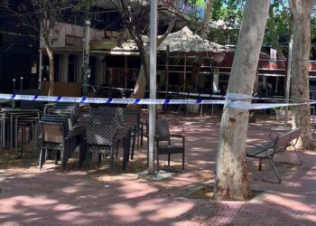 Un hombre de 40 años, herido grave tras ser apuñalado junto a una discoteca en el Paseo del Val