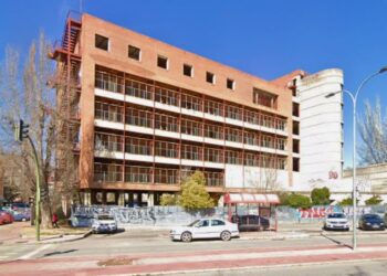 PP y Vox rechazan una propuesta para recuperar el antiguo ambulatorio El Val y crear un centro de salud en El Olivar