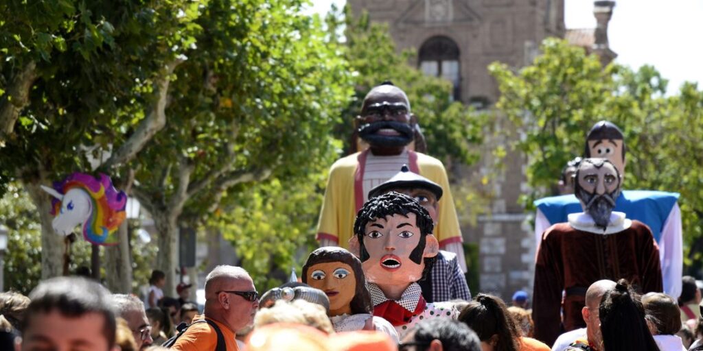 comparsa de gigantes