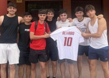 Álvaro Martínez roza la nota perfecta en la PAU 2025 y pone al IES Lázaro Carreter en el mapa