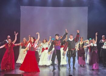 El Ballet Albéniz reinterpreta ‘La Gitanilla’ con un estreno vibrante en el Paco de Lucía