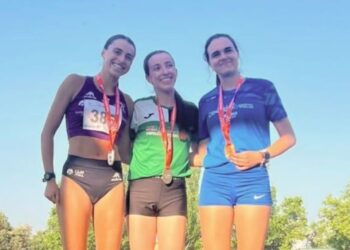Las atletas sub23 del Club Ajalkalá brillan en el Campeonato de Madrid con cuatro medallas