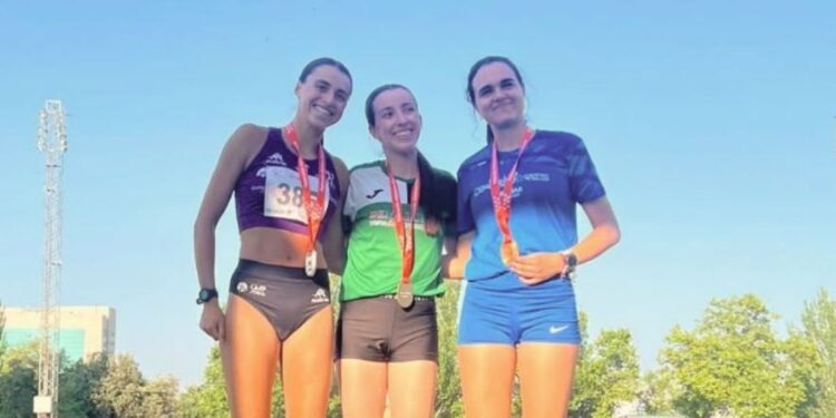 Las atletas sub23 del Club Ajalkalá brillan en el Campeonato de Madrid con cuatro medallas 1 medalla madrid sub23 ajalkala