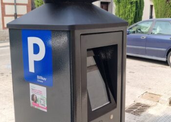 Ya es posible pagar la zona azul de Alcalá con Bizum, Apple Pay y Google Pay