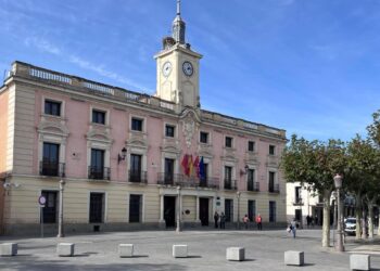 Un robo en el Ayuntamiento de Alcalá pone el foco en la seguridad y activa todas las alarmas