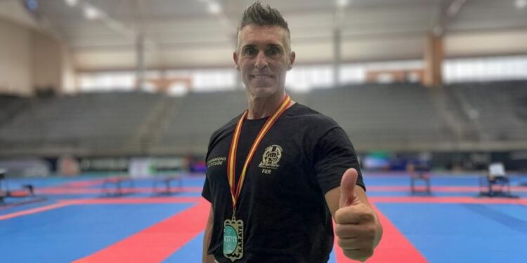 Fernando Ruiz campeon Master SAan Fernando katas
