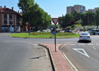 Inician las obras de mejora de la movilidad en Ronda Fiscal, entre Duquesa de Medinaceli y Gran Canal