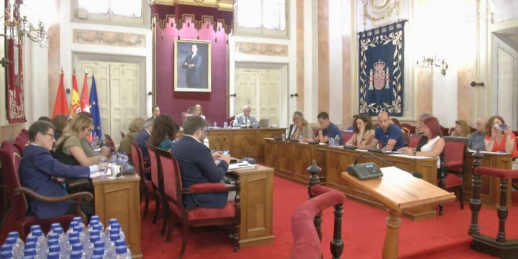 pleno municipal votacion caed
