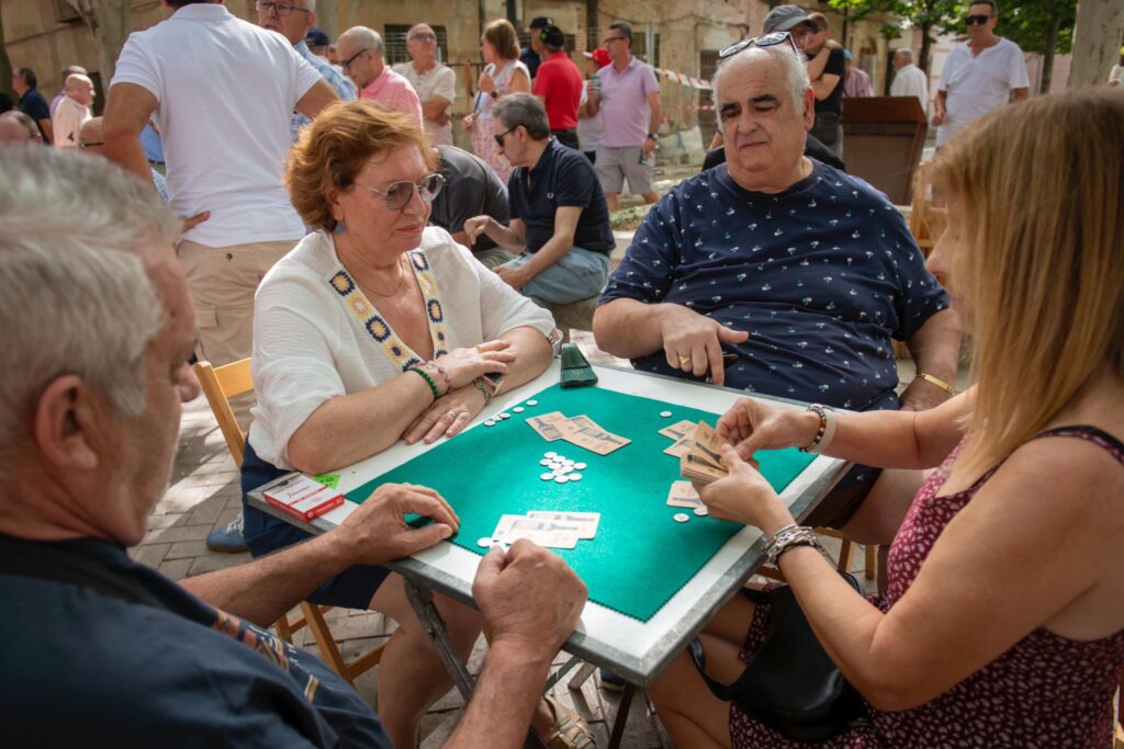 Órdagos y emoción en la Plaza de Palacio con el tradicional Torneo de Mus de las Ferias 10 538610057 1218729553615909 7639075007228144518 n