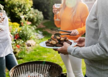 La seguridad en barbacoas y comidas al aire libre: consejos clave para disfrutar sin riesgos