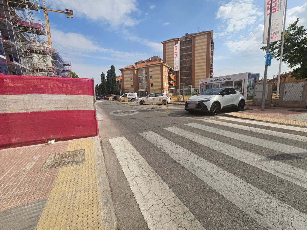 Vecinos de Ciudad del Aire denuncian la pérdida de plazas de aparcamiento por las obras en Barberán y Collar 4 a8840990 fa6b 419b bad4 b435b7925908