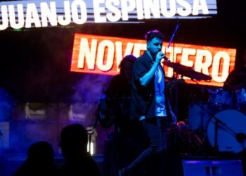 Juanjo Espinosa convierte el parque de Sementales en un viaje musical a los noventa