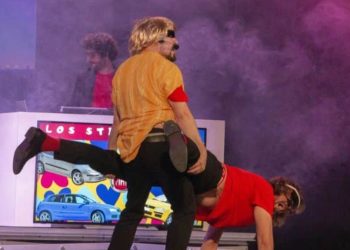 ‘Corta el Cable Rojo’ mezcla improvisación, música y humor en el Teatro Salón Cervantes