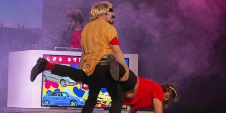 ‘Corta el Cable Rojo’ mezcla improvisación, música y humor en el Teatro Salón Cervantes 1 corta el cable rojo