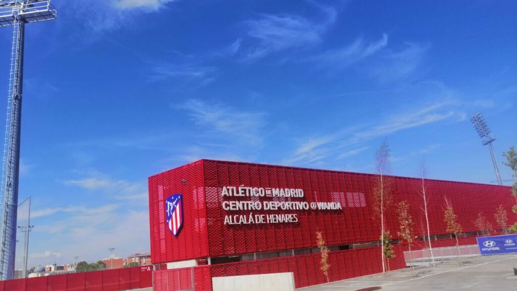 estadio atletico madrid espartales