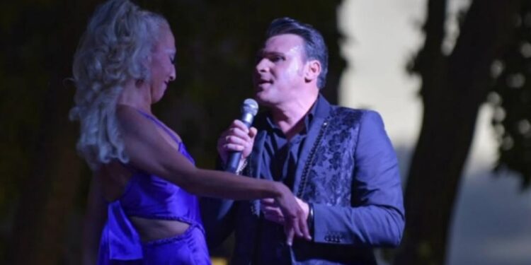 Imagen: @singermanuelalejandro