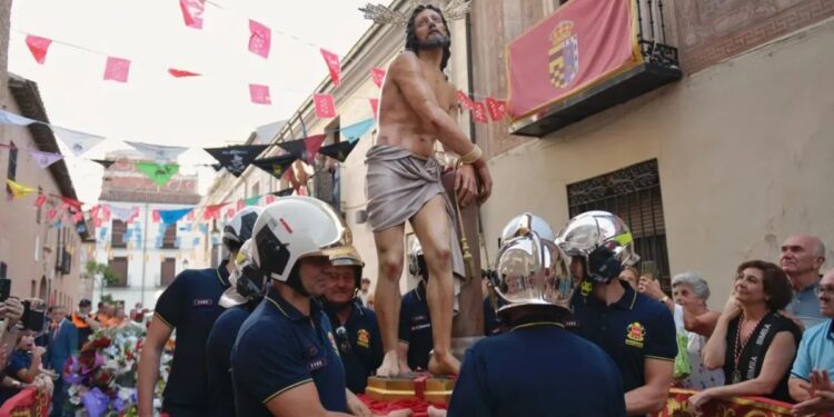 ofrenda floral cristo de las penas