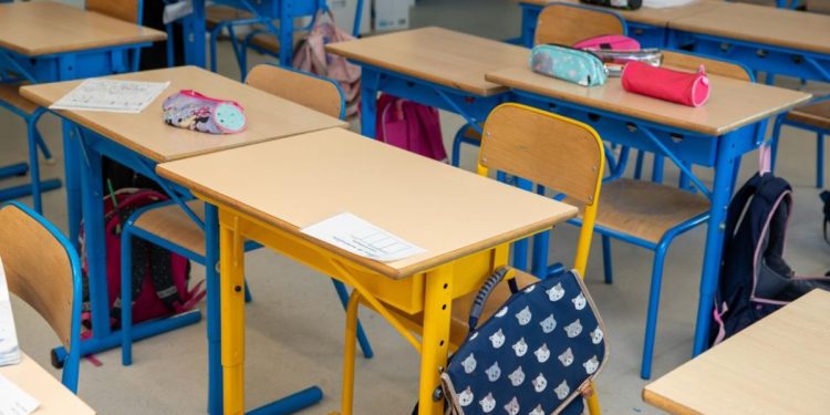 Un informe de la Inspección Educativa revela mejoras en resultados y convivencia en colegios de Madrid 1 pupitre colegio