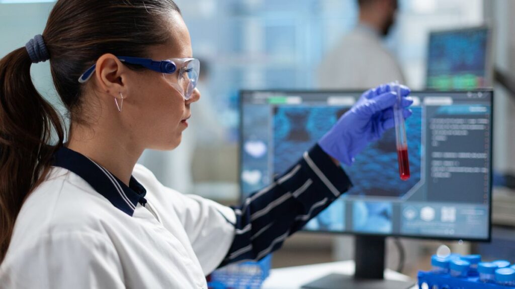 cientifica laboratorio