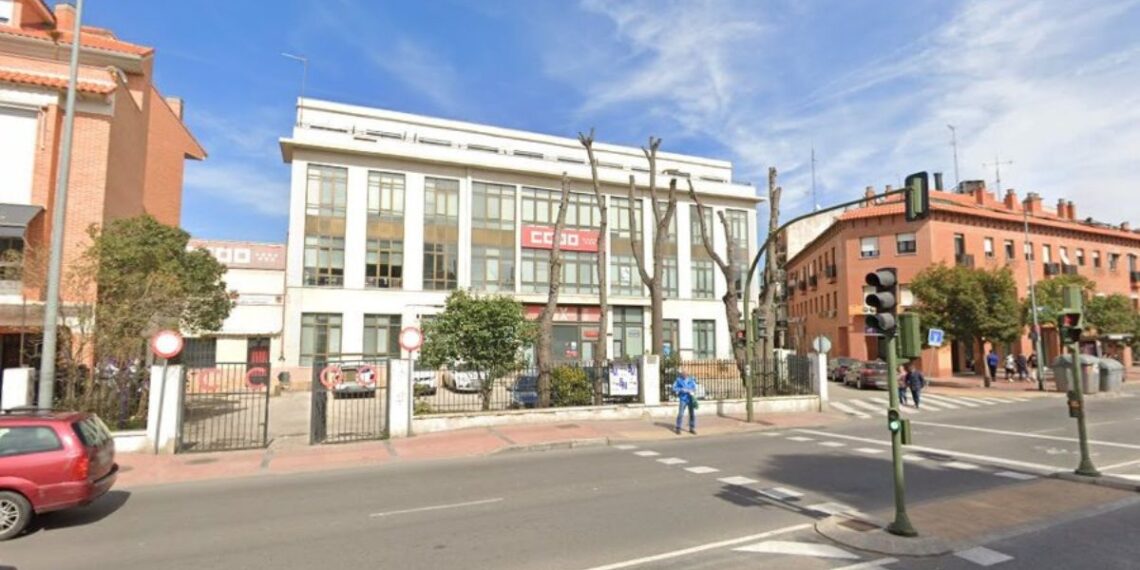 Edificio CCOO en Vía Complutense / Google