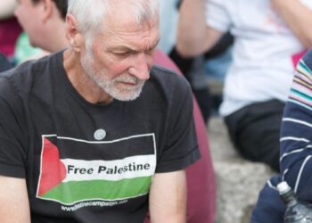 Alcalá se suma a las movilizaciones internacionales en apoyo a Palestina con una concentración en la Plaza de Cervantes