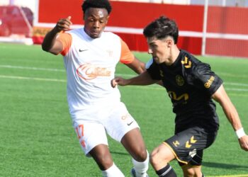 Un gol en el descuento frustra la victoria de la RSD Alcalá ante el Moscardó en el Román Valero