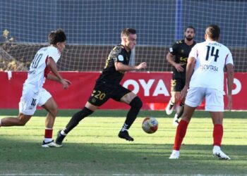 Un gol tempranero del Sanse amarga el regreso del RSD Alcalá a la 2ª RFEF