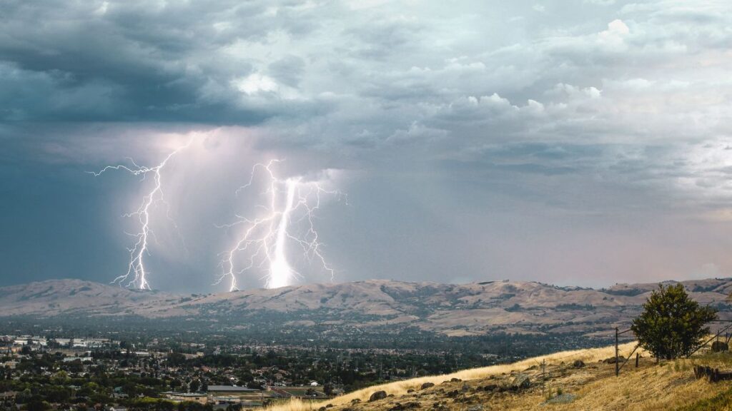 tormenta montanas