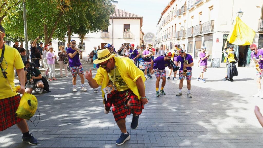 El Vikiconcurso de charangas volverá a llenar de música y ambiente festivo las calles de Alcalá el 26 de septiembre 1 vikiconcurso charangas