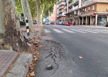 Aprobado un proyecto de mejora en Caballería Española: aceras renovadas, paso elevado y refuerzo de pasos de peatones