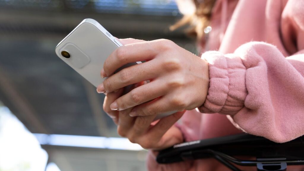 chica phone
