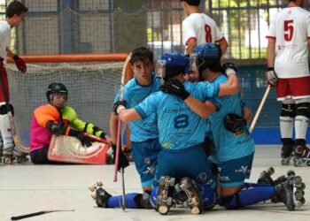 El CP Alcalá Hockey firma una remontada épica ante el Santa María la Blanca (9-8)