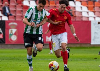 La RSD Alcalá busca dar un golpe sobre la mesa ante el líder Tenerife B en El Val