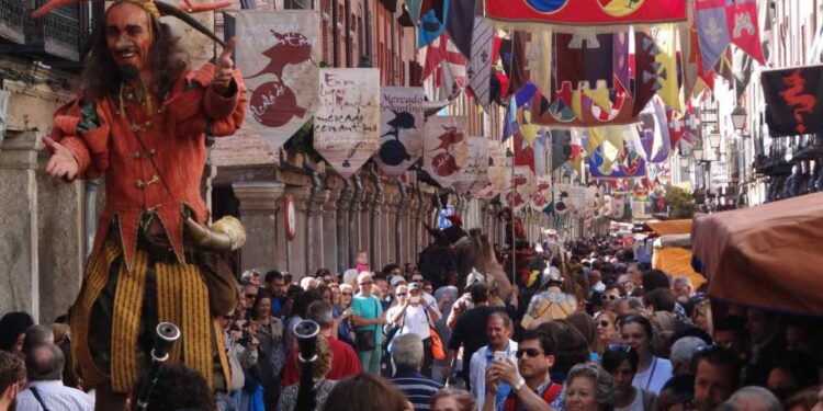 El pleno de Alcalá vota iniciar la solicitud para que la Semana Cervantina sea Fiesta de Interés Turístico Internacional 1 Imagen: Ayuntamiento de Alcalá