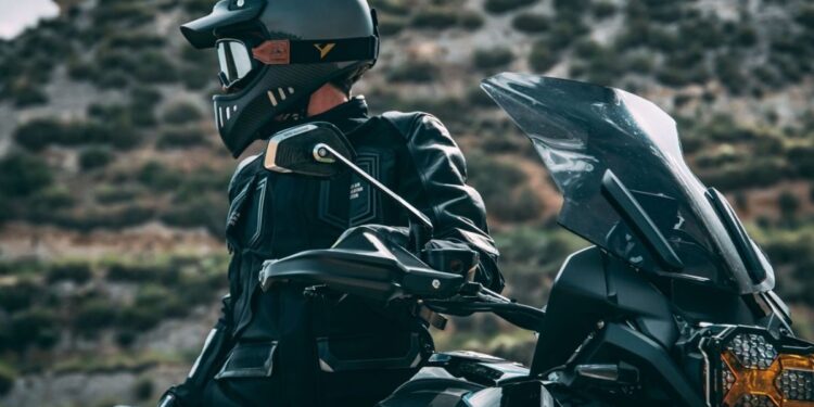 NZI, la firma española que marcó un hito en la seguridad y el diseño de cascos de moto 1 moto casco nzi