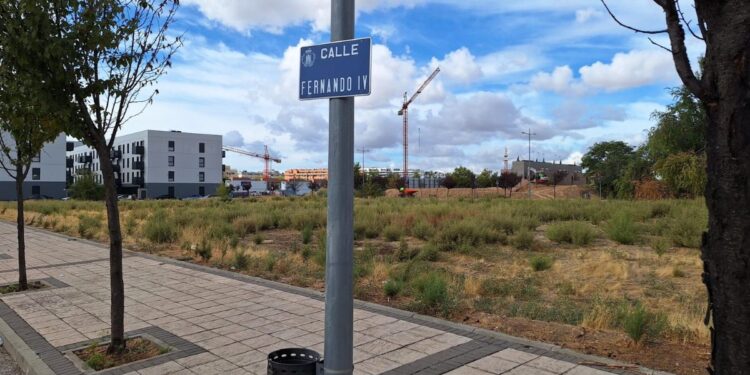 El Ayuntamiento cede dos parcelas en Espartales Norte a la Comunidad para 200 viviendas del Plan Vive Joven 1 Foto: Ayuntamiento de Alcalá