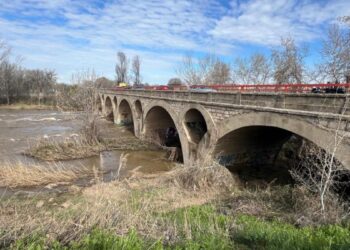 El puente del Zulema cierra al tráfico durante cinco semanas por las obras de ampliación en la M-300