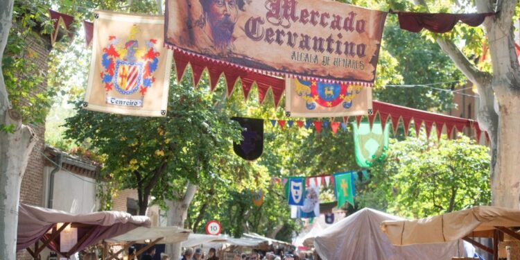puestos mercado cervantino