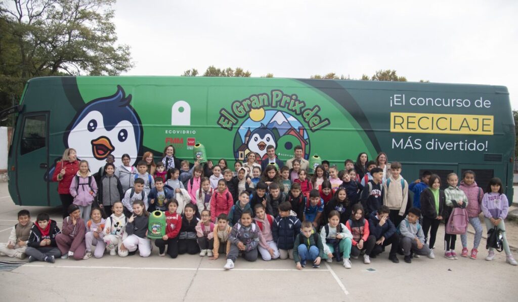El Gran Prix del Reciclaje reúne a 60 escolares en Alcalá para fomentar el vidrio y la reforestación 1 Reciclaje