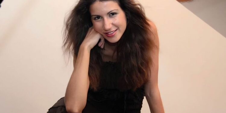 La alcalaína Susana Gómez Vázquez, nominada al Latin Grammy por su álbum ‘Sisters of the Moon’ 1 Susana Gómez Vázquez / Imagen: Universidad de Alcalá