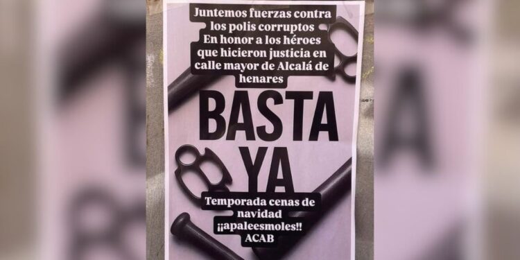 La Policía investiga la difusión de carteles que incitan a “apalear policías” tras la agresión a dos agentes en la Calle Mayor 1 cartel acab