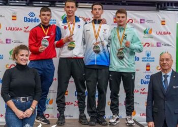 El karate alcalaíno brilla en Jaén con seis medallas en el Campeonato de España cadete, junior y sub21