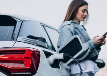 Uno de cada tres coches eléctricos que se matriculan en España lo hace en la Comunidad de Madrid 5 Uno de cada tres coches eléctricos que se matriculan en España lo hace en la Comunidad de Madrid