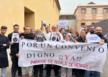 La plantilla del Parador de Alcalá se moviliza para desbloquear la negociación del convenio colectivo