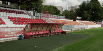 “Una falta de respeto a un club centenario y a sus aficionados”: la RSD Alcalá muestra su indignación por el cambio de campo a última hora