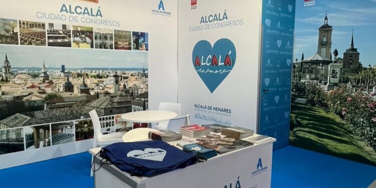 Alcalá refuerza en INTUR Valladolid su apuesta por el turismo de congresos y su patrimonio histórico 1 Imagen: Ayuntamiento de Alcalá