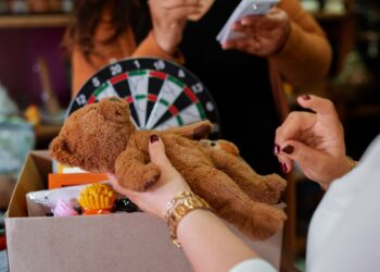 El ‘CAJEDILLO’ benéfico reunirá a vecinos y familias en un mercadillo solidario para apoyar sus proyectos sociales